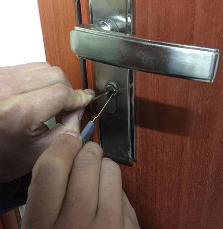 布尔津附近开锁 布尔津附近上门开锁